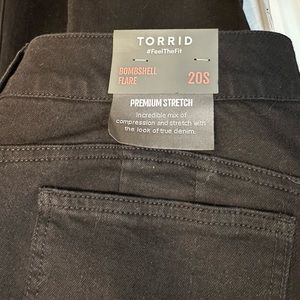 Torrid bombshell flare size 20 Short